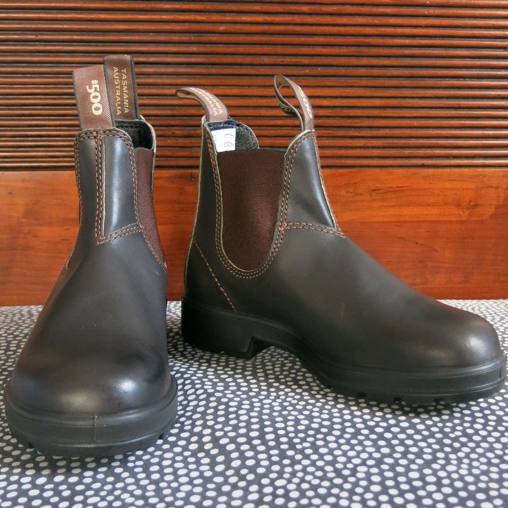 NEW Blundstone Classics #500 chelsea boots stout brown leather $220 AU/UK 3.5